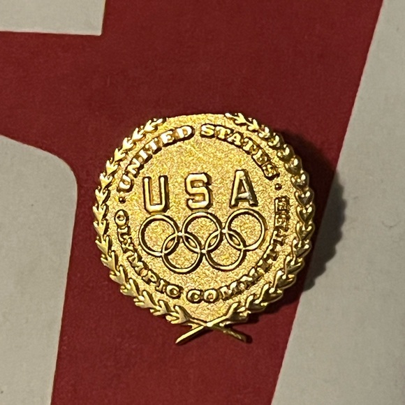 Set of 10 Team USA pins from various sports and games. Excellent condition. - Picture 2 of 11
